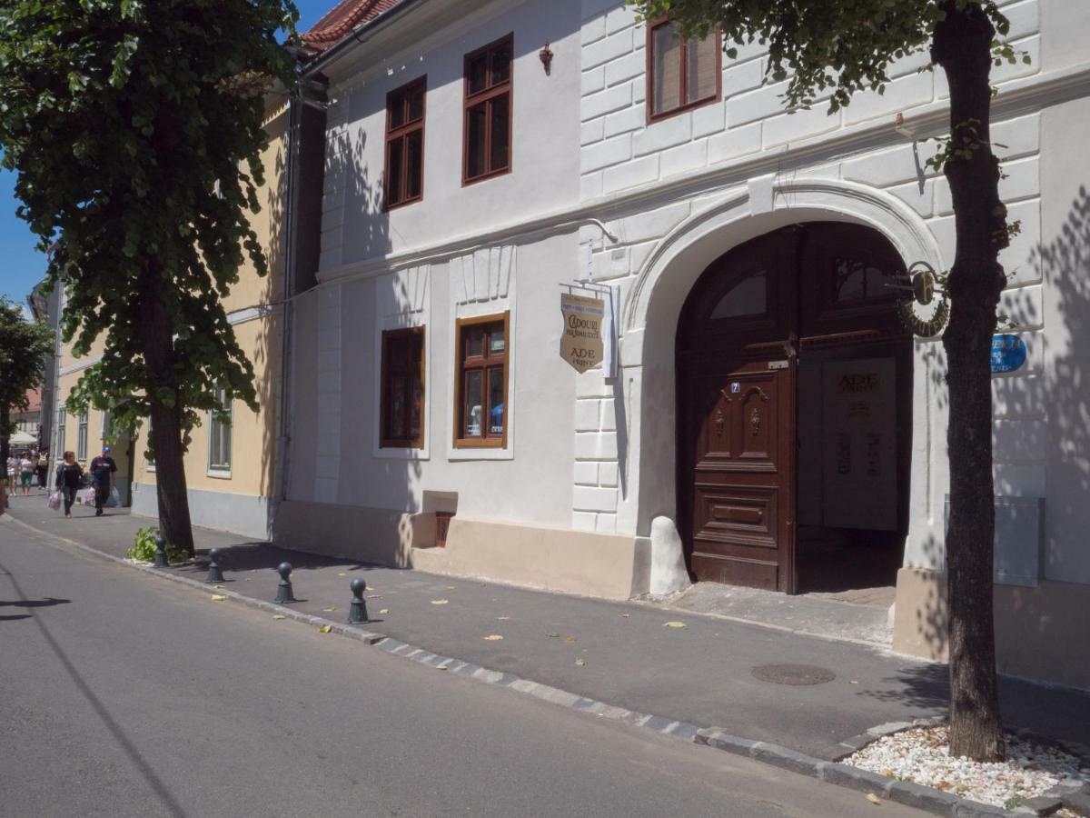 Gothic Central סיביו מראה חיצוני תמונה